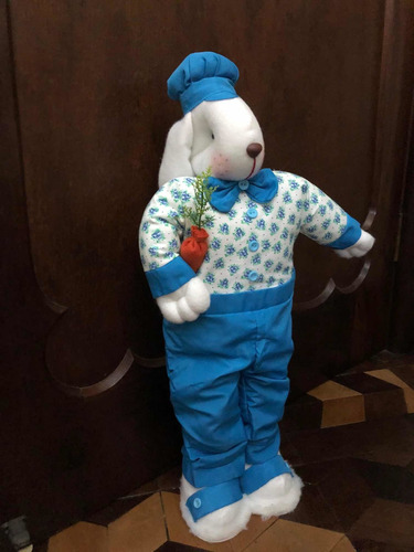 Imagem 3 de 3 de Coelho Azul 54cm