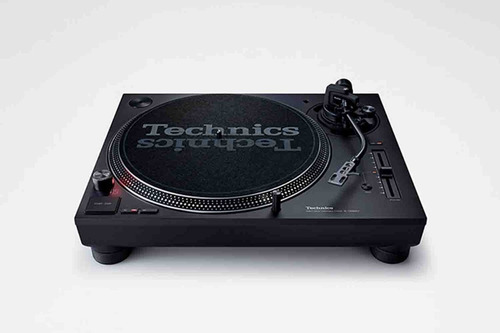 Technics Sl-1200mk7 Direct Drive Profesional Tornamesa Color Negro