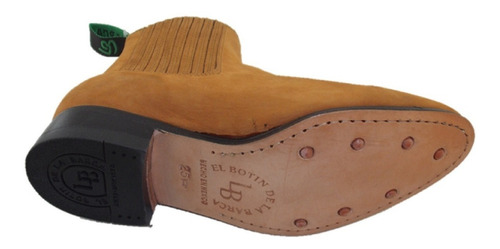 Botín La Barca Charro Piel Buck Color Camel Antiderrapante