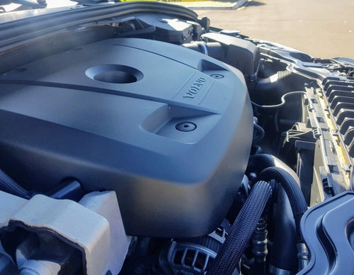 Volvo V60 2.0 T5 Momentum Turbo Gasolina 4p Automático