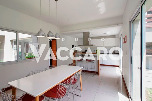 Imagen 5 de 29 de Duplex En Venta En Country Moreno