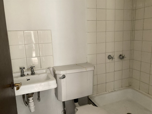 Venta De Oficina En Providencia Con Los Leones Metro L1-l6