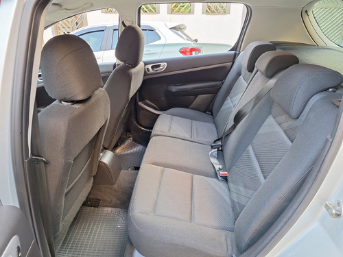 Peugeot 307 1.6 PRESENCE 16V FLEX 4P MANUAL