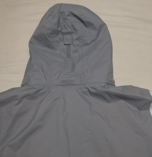 Chamarra Columbia Omni Tech Impermeable Xl Gris De Mujer (Usado)