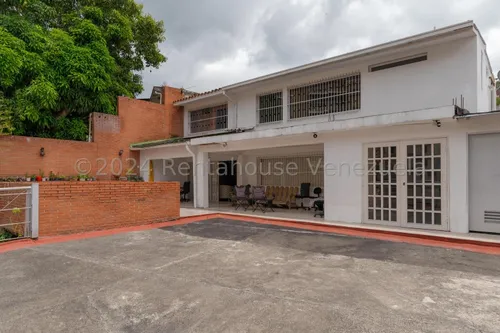 Bella Casa En La Boyera