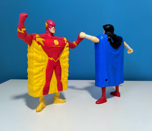 Figuras Mujer Maravilla Y Flash Portacartas Juguete 2007 (Usado)