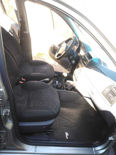 Fiat Siena 1.4 Attractive C/alarma Rstii 2012