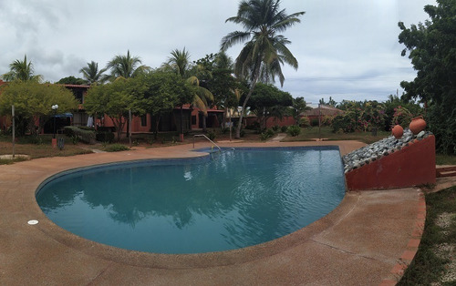Imagen 13 de 13 de Re/max 2mil Vende Townhouse En Los Jardines De Guacuco