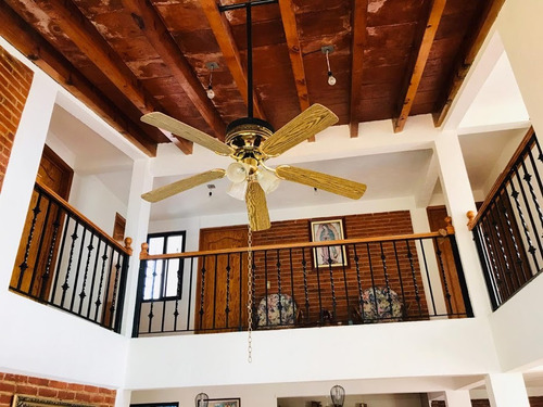 Casa Con Alberca Y Jardin, Realiza Tu Sueño Y Haz Tu Mejor Inversion