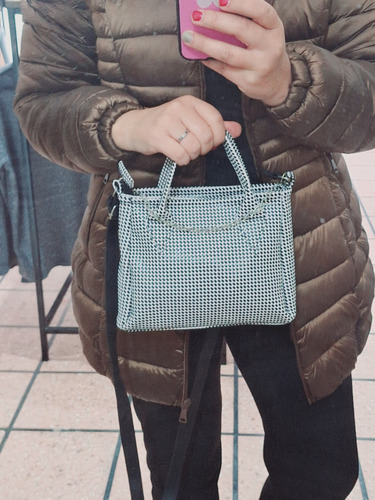 Cartera Mini Bag Var. Colores C/ Correa Colganteajustables Blanco Y Negro Lisa Acero Negra