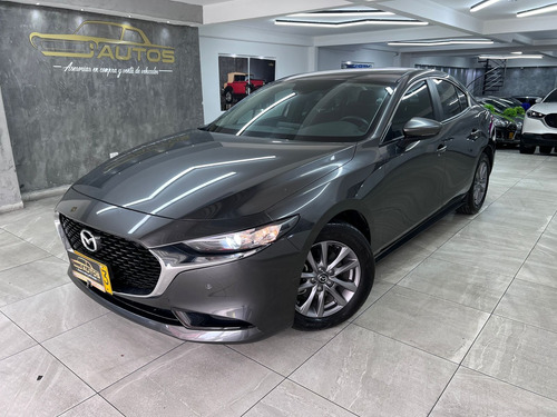 Mazda 3 Touring Híbrido AT 2.0 2023
