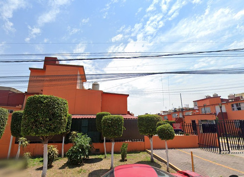 Departamento En Venta En Valle Del Tanayo, Tlalnepantla, St08