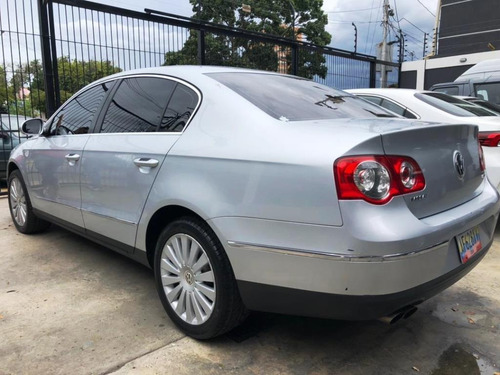 Imagen 4 de 9 de Volkswagen Passat 2.0 2007 Automático