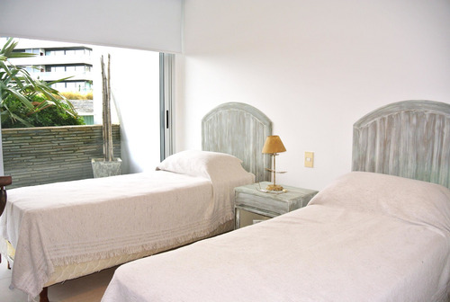 Imagen 10 de 12 de Apartamento En Venta Primera Linea En Brava Ref6061 (ref: Atm-6061)
