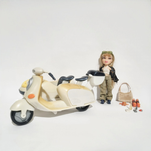 Lil' Bratz Ailani Li'l Moto-bike (Usado)