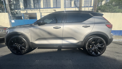 Volvo XC40 1.5 T5 R-design Recharge (plug-in) 5p Hibrido
