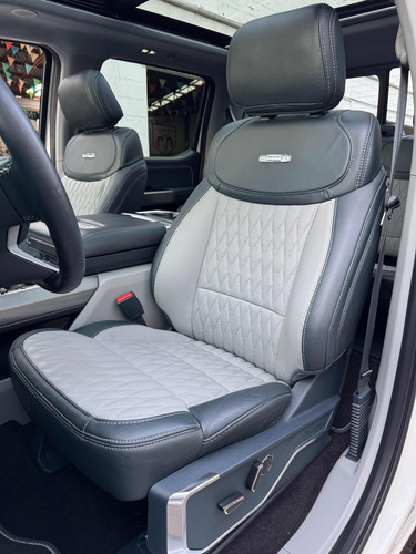 Ford Lobo LIMITED HEV DOBLE CAB 431 HP 3.5 4X4 2022