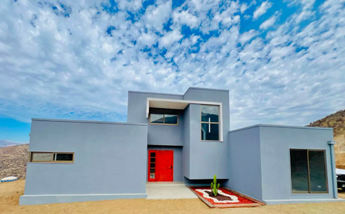 Casa Mediterranea Nueva De 3d-3b En La Serena
