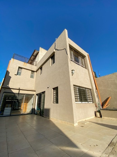 Imagen 10 de 14 de Casa En Venta En Lanus Oeste