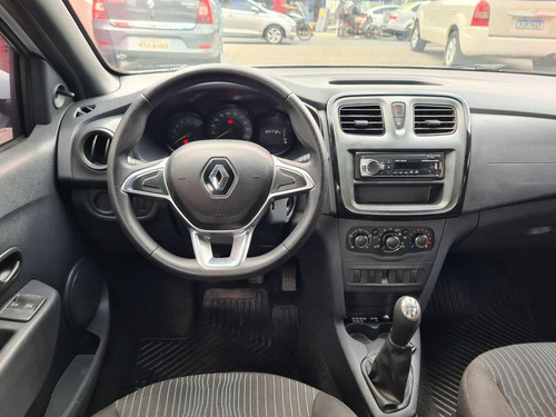 Renault Logan Life10mt