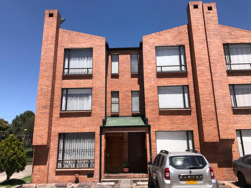 Casa En Venta  (rentada ) C.c. Almeria Norte Bogota 