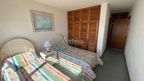 Imagen 13 de 30 de Muy Lindo Apto 3d, 3 Baños, Con Vista A La Bahia - Consulte!!