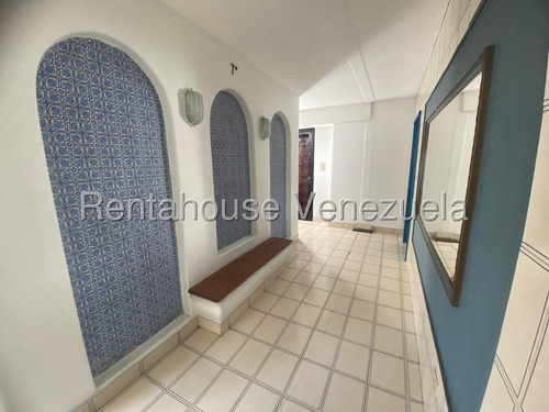 Apartamento En Alquiler Sebucan #25-15088 K.f