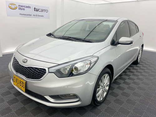 Kia CERATO PRO 1.6l | TuCarro