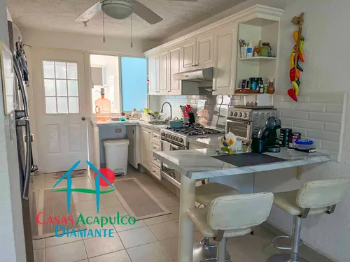 Cad Villas Playa Diamante 75. Terrazas Con Salida A La Alberca