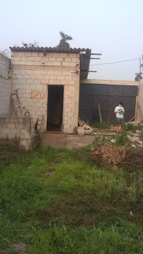 Imagem 10 de 14 de Terreno 7×25 Com 2 Cômodos Inacabados