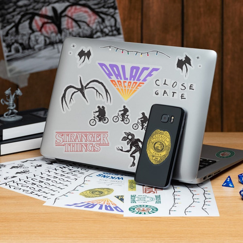 Imagen 3 de 3 de Stranger Things Calcomanías Stickers Vinilo Para Gadgets