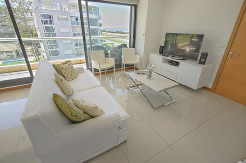 Imagen 4 de 14 de Apartamento En Venta Y Venta Anual - Playa Brava - Punta Del Este