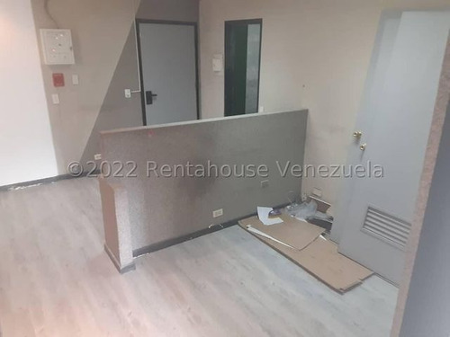 Imagen 7 de 9 de Negocio En Venta En El Marques 22-22424 Sandra White 04143140082