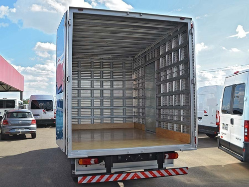Imagem 7 de 12 de Renault Master 2.3 Pack Luxo Com Baú 2022
