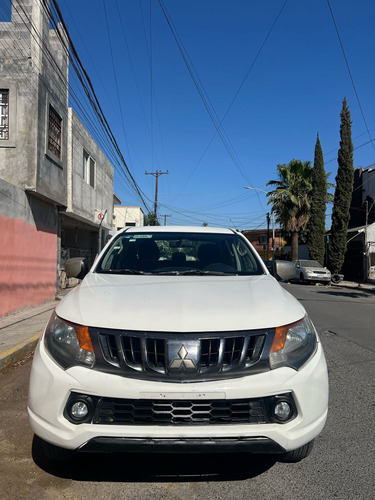 Mitsubishi L200 2.5 Di-d Cabina Doble 4x4 Mt