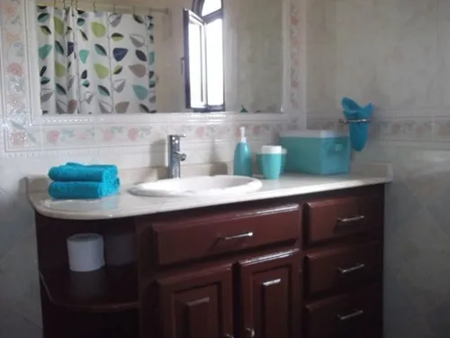 Hermosa Residencia En Jurica Con Bungalow Independiente T.1,050 M2, C.890 M2,..