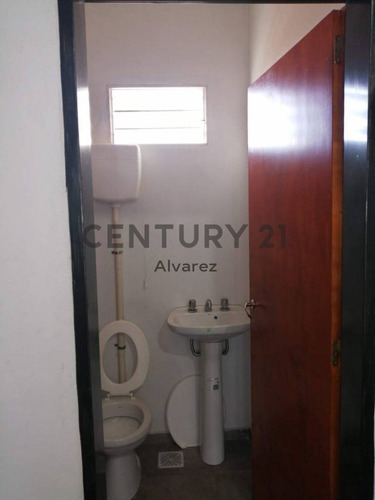 Imagen 11 de 18 de 73 Y 152, Los Hornos- Complejo De 9 Departamentos En Venta .