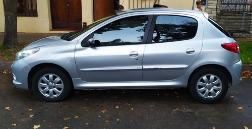 Peugeot 207 2012 1.4 Xs