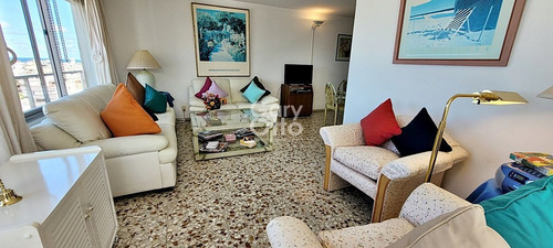 Imagen 4 de 11 de Piso Alto En Peninsula Con Vistas Directas Al Mar