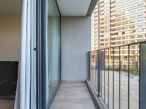 Edificio Av. Vicuña Mackenna Vista Poniente Piso 2