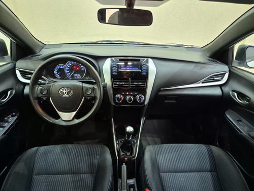 Toyota Yaris 1.5 107cv Xs