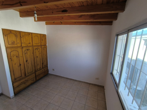 Alquiler Dúplex 2 Dormitorios Maipú Con Cochera