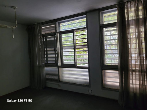 Oficina Alquiler 110 M2 Con Privados Armados Centro