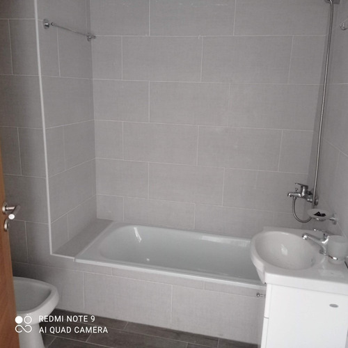 Imagen 5 de 5 de Venta Departamento De Dos Amb. Con Financiación
