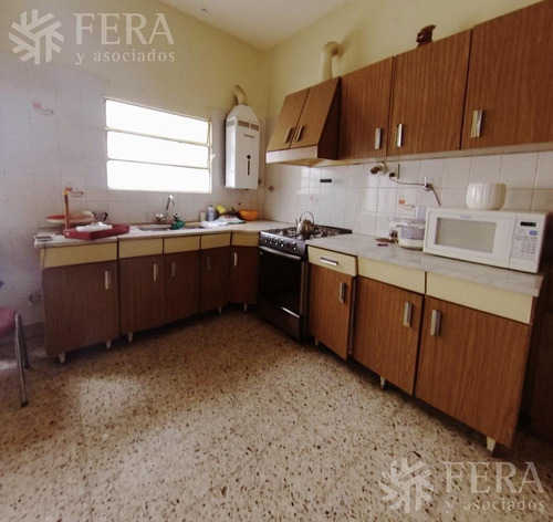 Venta De Casa 3 Ambientes Con Jardín En Wilde (26228)
