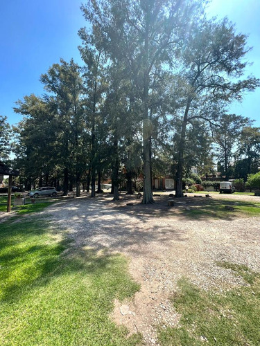 Casa 3 Ambientes En Venta En Complejo Arbolado Con Parque- Ituzaingó Norte