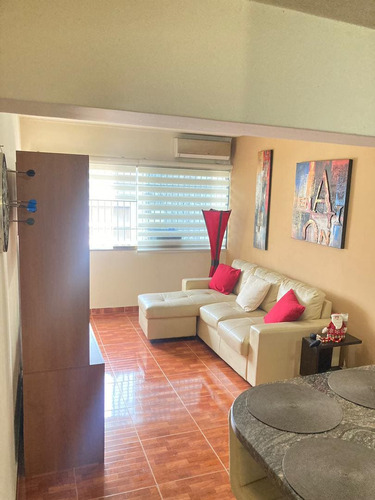 Se Vende Apartamento 48m2 1h/1b/0pe La Candelaria