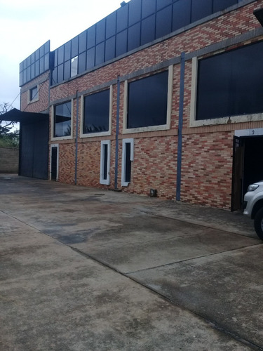 Imagen 10 de 11 de Galpon En Venta 800m2 Codigo 1068570
