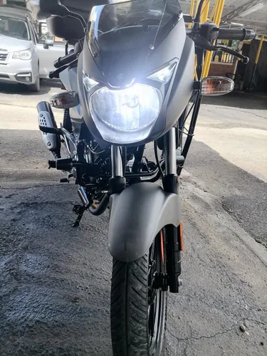 Pulsar 180 Gris Neon