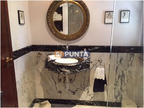Imagen 16 de 30 de Exclusiva Casa En Laguna De Diario, Primera Calidad!! Pinares, Punta Del Este